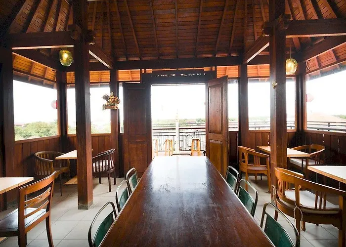 Hadi Poetra Hotel Kuta Lombok