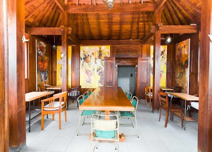 Hadi Poetra Kuta (Bali)