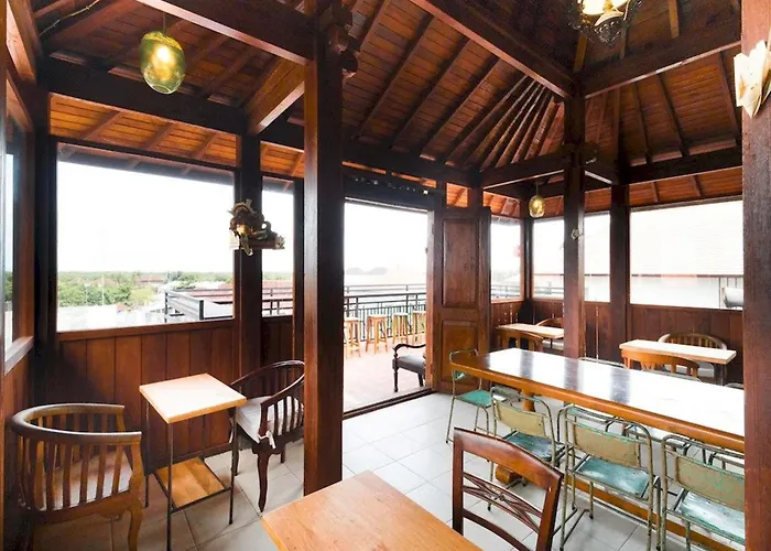 Hadi Poetra Kuta (Bali)